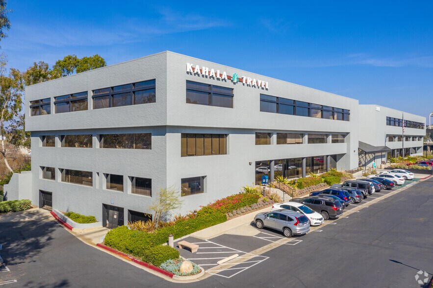 Primary Photo Of 3838 Camino del Rio N, San Diego Office For Lease