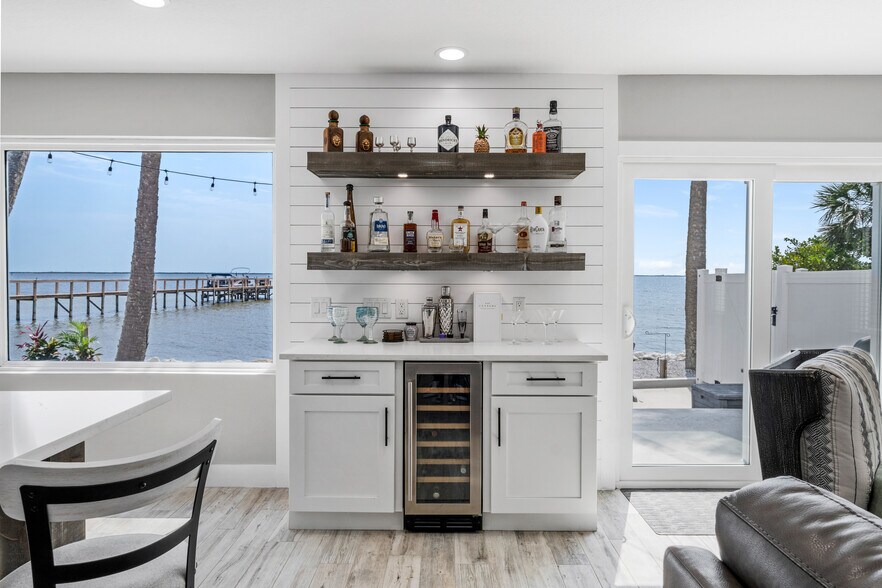 More Photos Of 2223 S Washington Ave, Titusville Office Residential For Sale