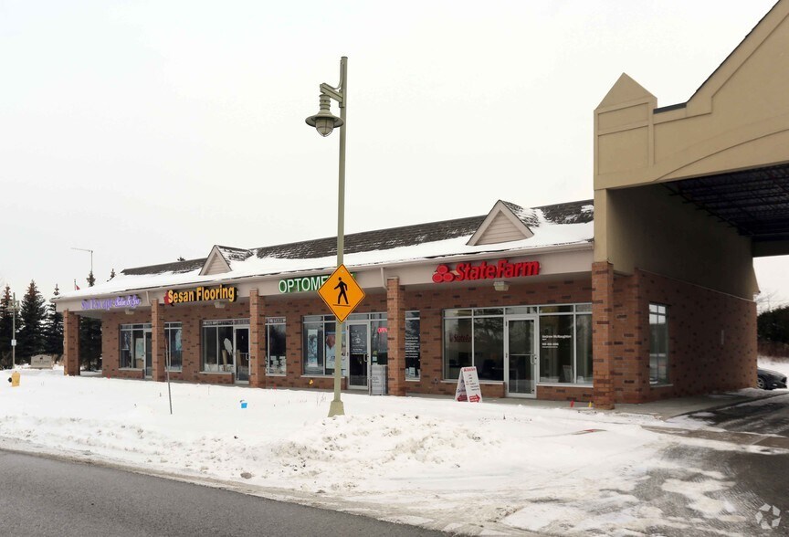 Primary Photo Of 5 Swan Lake Blvd, Markham Freestanding For Sale