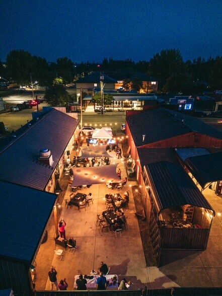 More Photos Of 31441 NW Commercial St, North Plains Freestanding For Lease