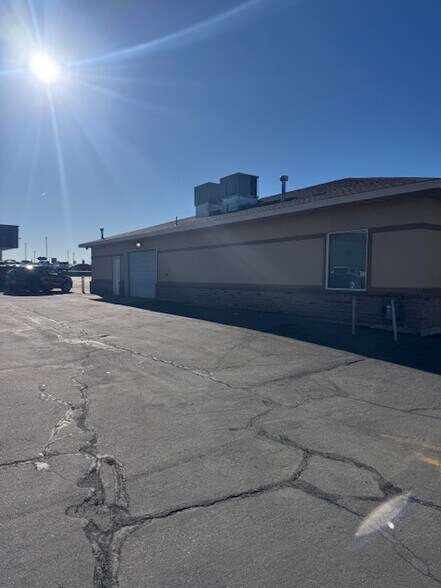 More Photos Of 3312 Wall Ave, Ogden Auto Dealership For Lease
