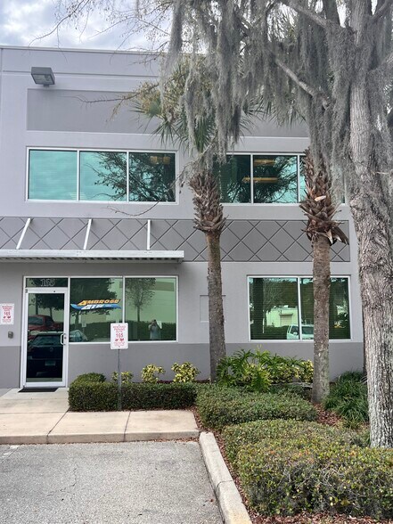 More Photos Of 6457 Hazeltine National Dr, Orlando Warehouse For Sale