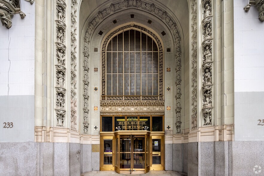 More Photos Of 233 Broadway, New York Office For Sale