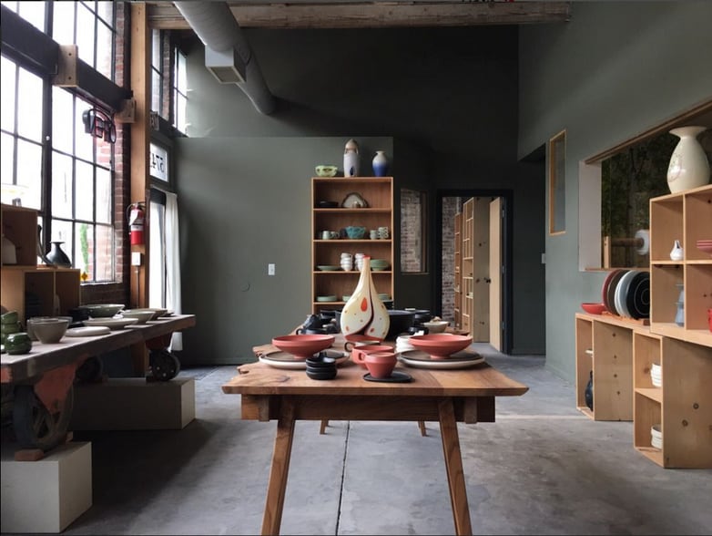 More Photos Of 5743 Horton St, Emeryville General Retail For Lease