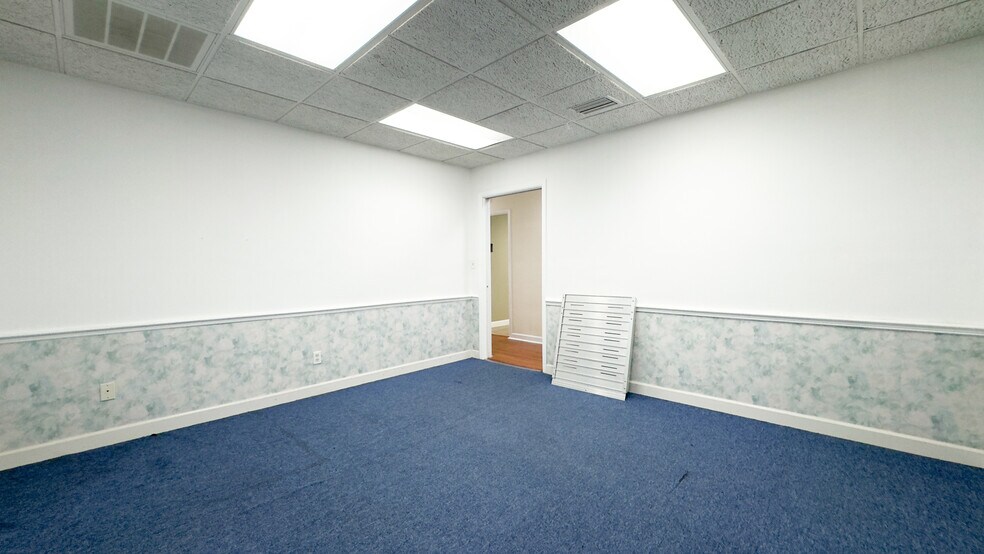 More Photos Of 3612 5th Ave N, Saint Petersburg Office Residential For Lease