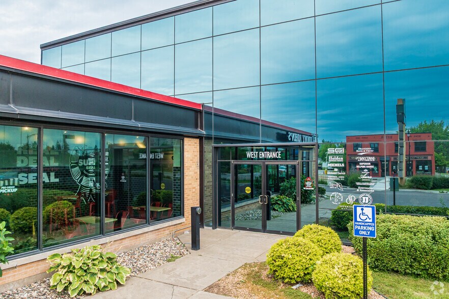 More Photos Of 823 Belknap St, Superior Office For Lease