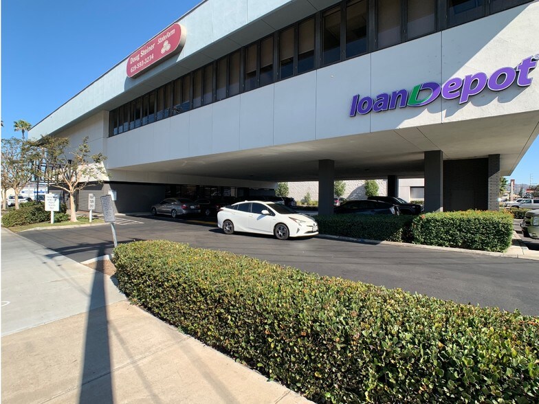 More Photos Of 680 Fletcher Pky, El Cajon Office For Lease