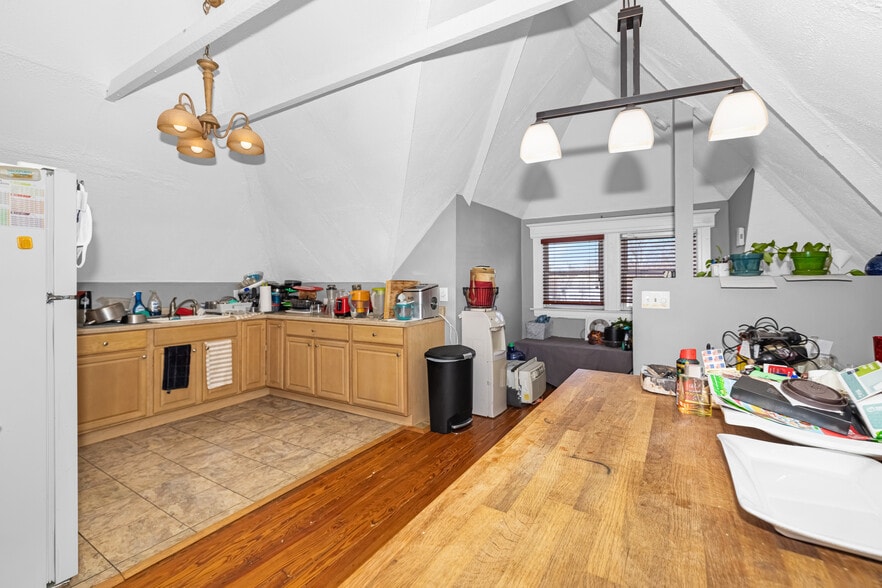 More Photos Of 1246 McBride Ave, Woodland Park Multifamily For Sale