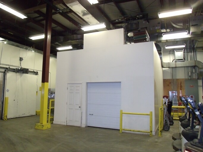 More Photos Of 784 Hercules Dr, Colchester Distribution For Lease