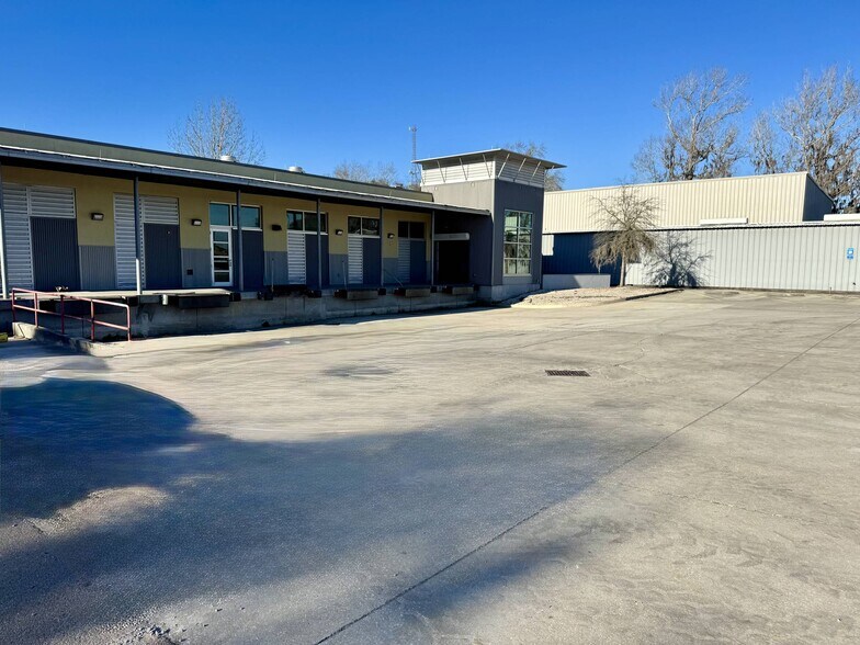 More Photos Of 2501 E President St, Savannah Food Processing For Lease