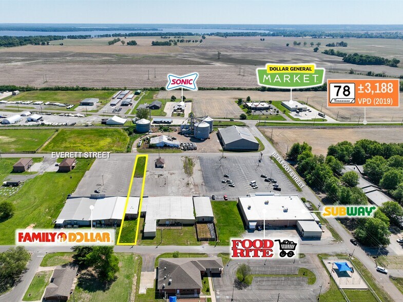 More Photos Of 740 Everett St, Tiptonville General Retail For Sale