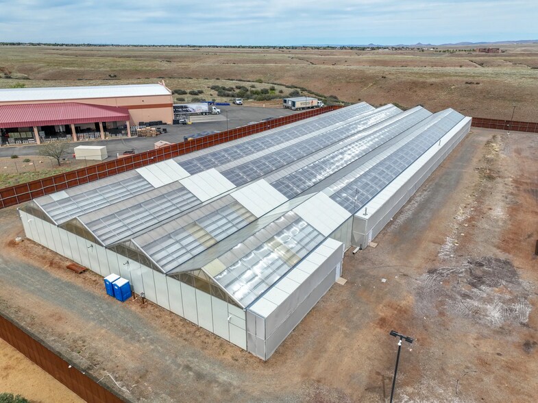 More Photos Of 10282 E Valley Rd, Prescott Valley Specialty For Lease