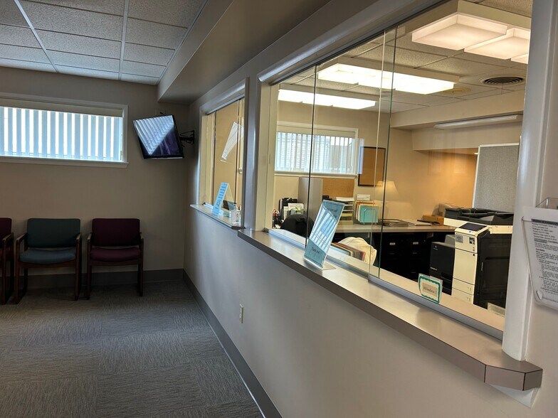 More Photos Of 517 E Lancaster Ave, Shillington Medical For Lease
