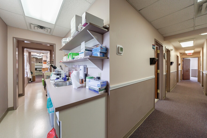 More Photos Of 111 Lee Byrd Rd, Loganville Medical For Sale