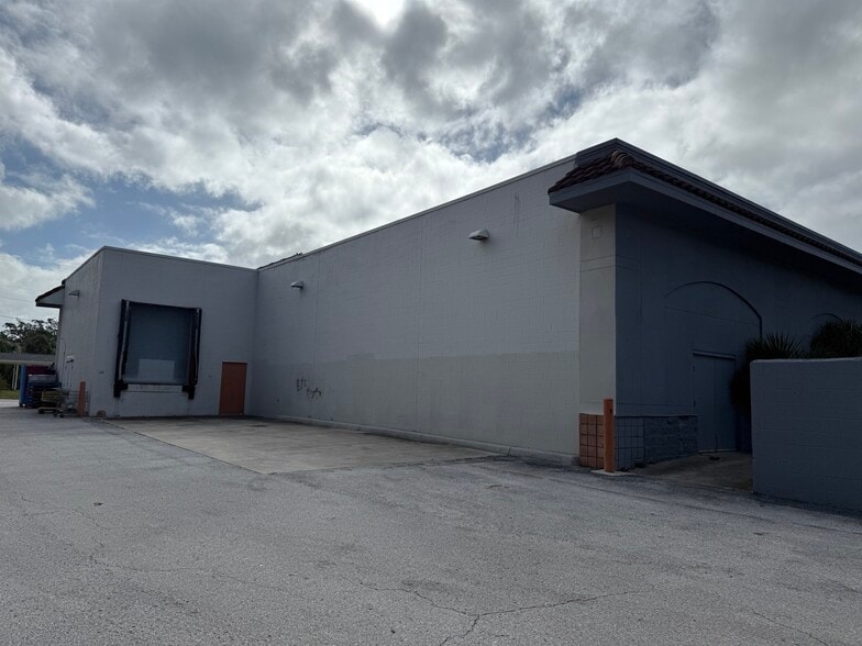 More Photos Of 305 W Hillsborough Ave, Tampa Freestanding For Sale