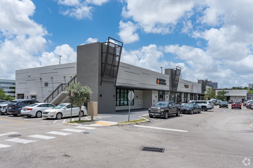 More Photos Of 1101 NW 57th Ave, Miami Freestanding For Sale