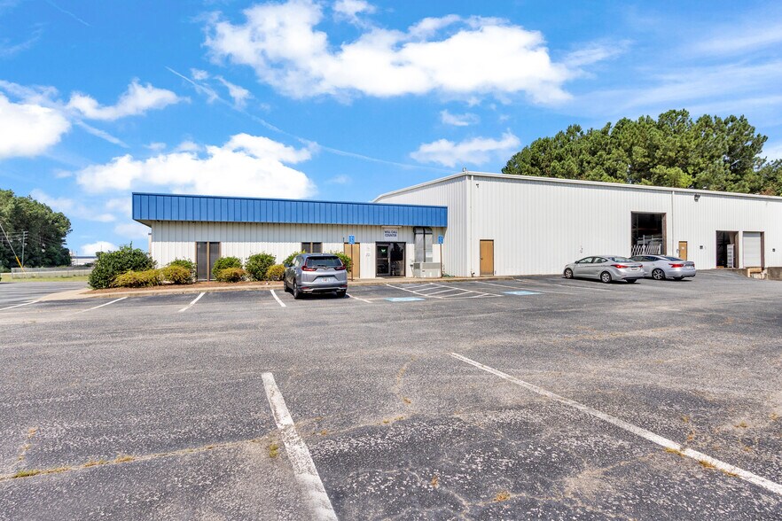 More Photos Of 1703 Marvin Griffin Rd, Augusta Light Distribution For Lease