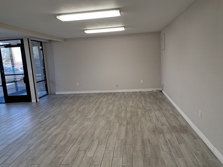 More Photos Of 17802-17810 S Main St, Gardena Manufacturing For Lease