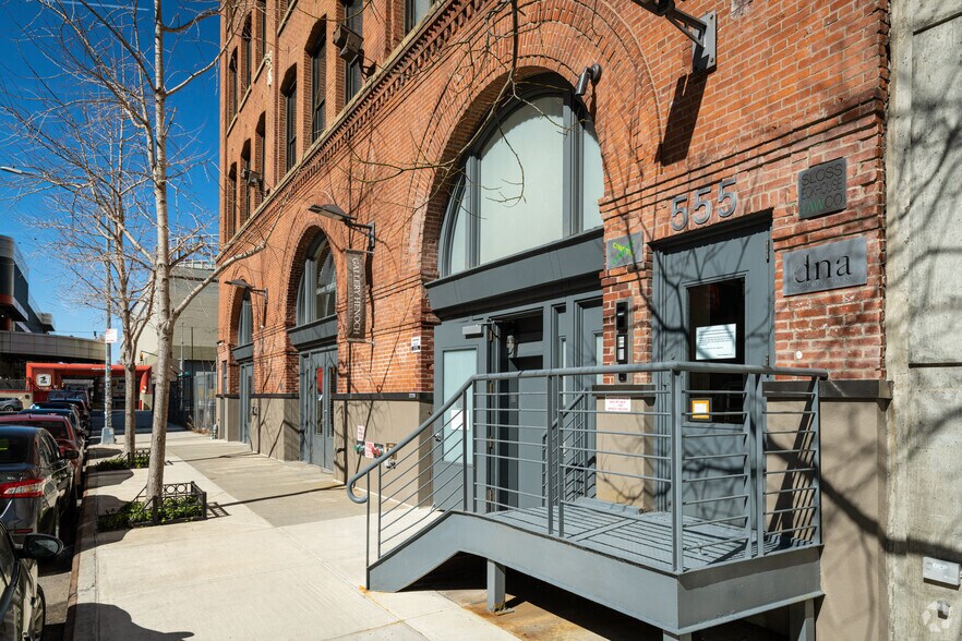 More Photos Of 555 W 25th St, New York Loft Creative Space For Lease