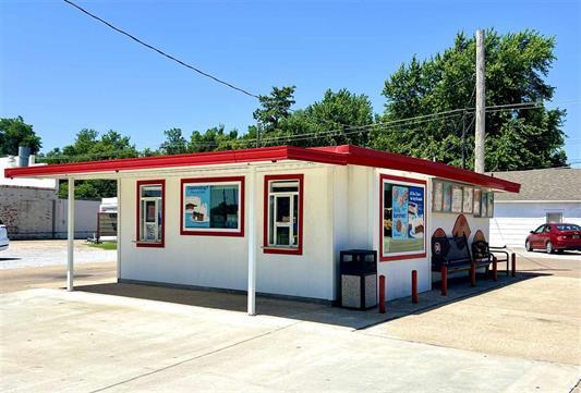More Photos Of 801 S Main St, Blackwell Fast Food For Sale