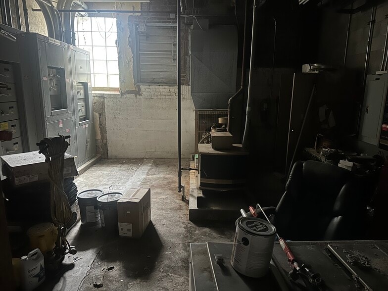 More Photos Of 215 Lelia St, Pittsburgh Apartments For Sale