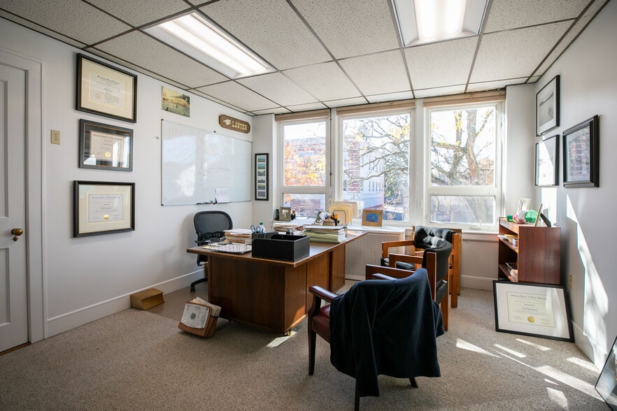 Primary Photo Of 510-526 Main St, Middletown Storefront Retail Office For Lease