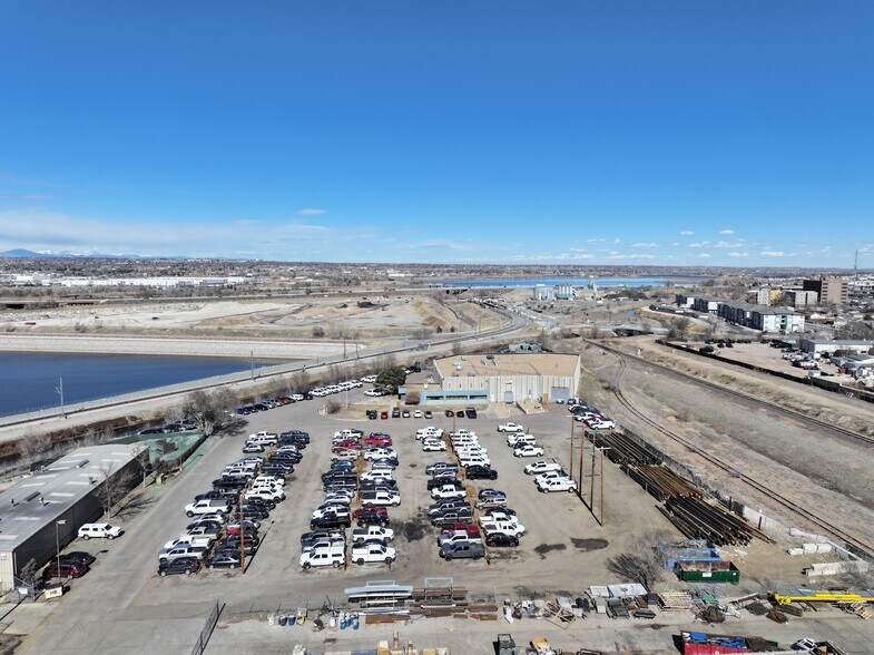 More Photos Of 3700 E 68th Ave, Commerce City Warehouse For Sale