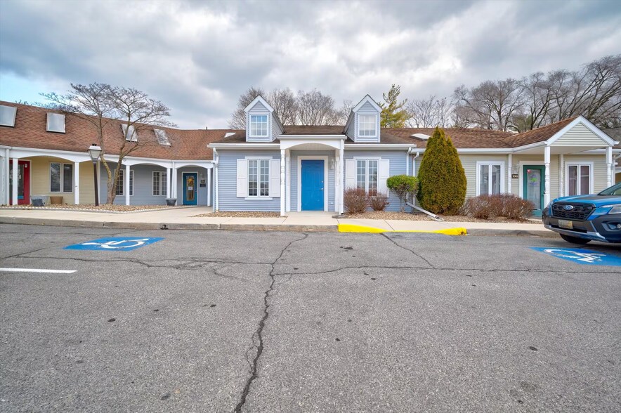 More Photos Of 344-358 Mill St, Hagerstown Office For Lease