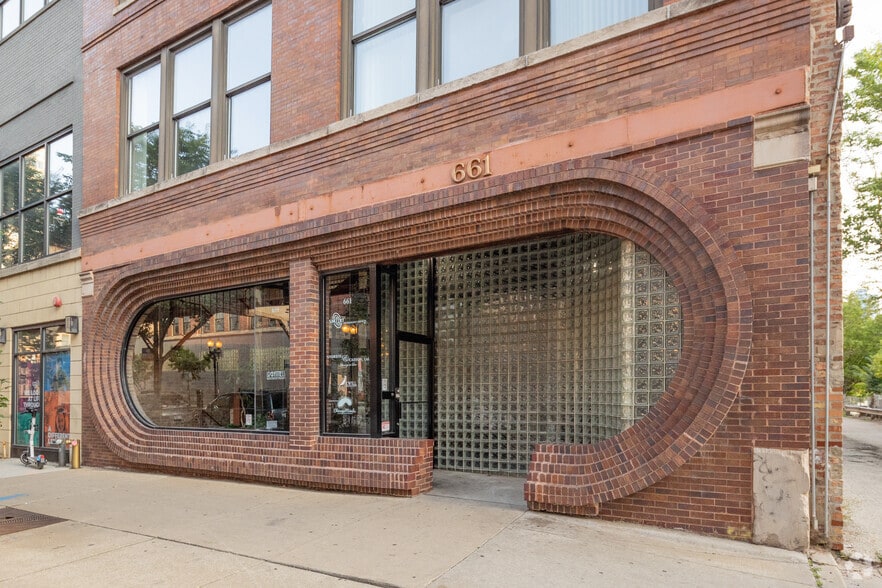 More Photos Of 661 W Lake St, Chicago Loft Creative Space For Lease