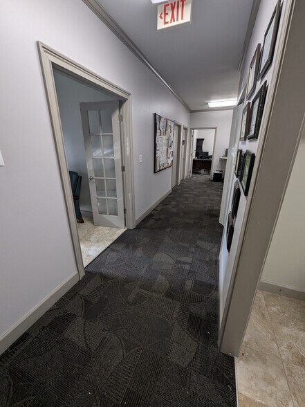 More Photos Of 1870 S Lee Ct, Buford Light Manufacturing For Sale