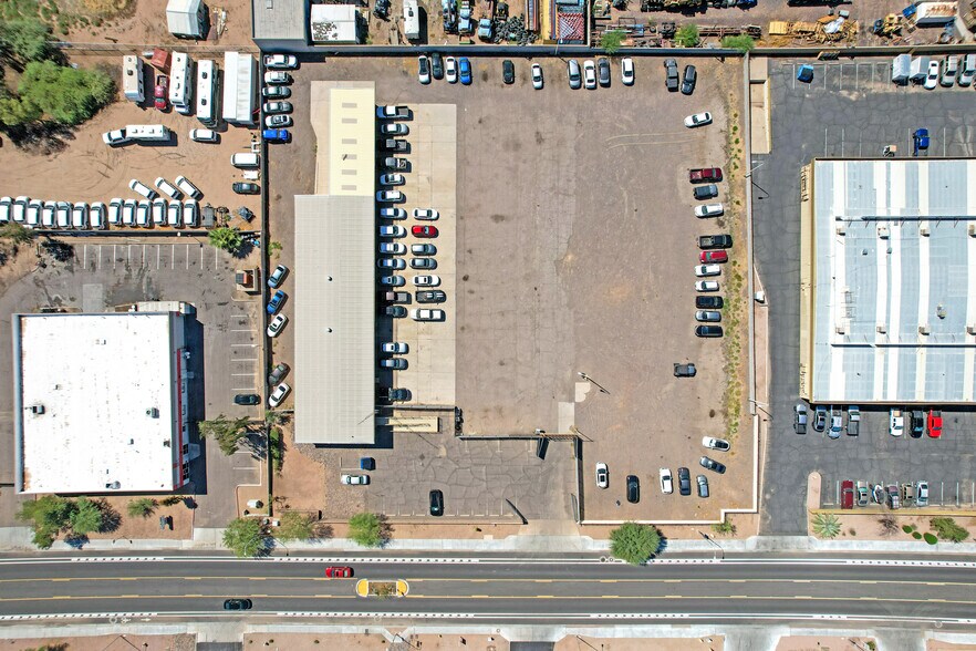 More Photos Of 616 S Smith Rd, Tempe Warehouse For Lease