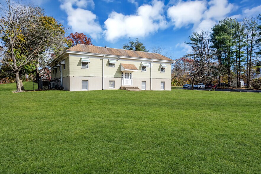 More Photos Of 2807 Hurley Pond Rd, Wall Township Office For Sale