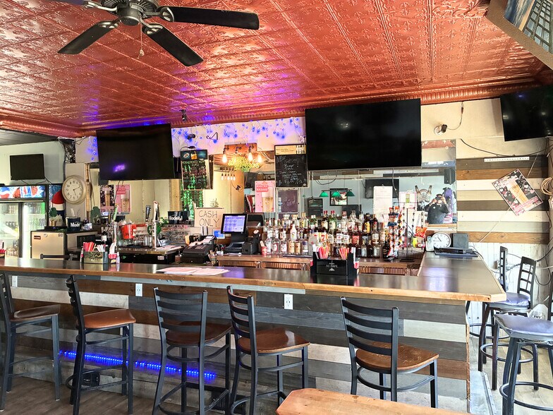 More Photos Of , Sheffield Lake General Retail For Sale