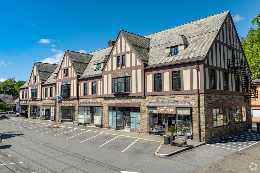 Primary Photo Of 233 Route 17, Tuxedo Park Freestanding For Lease