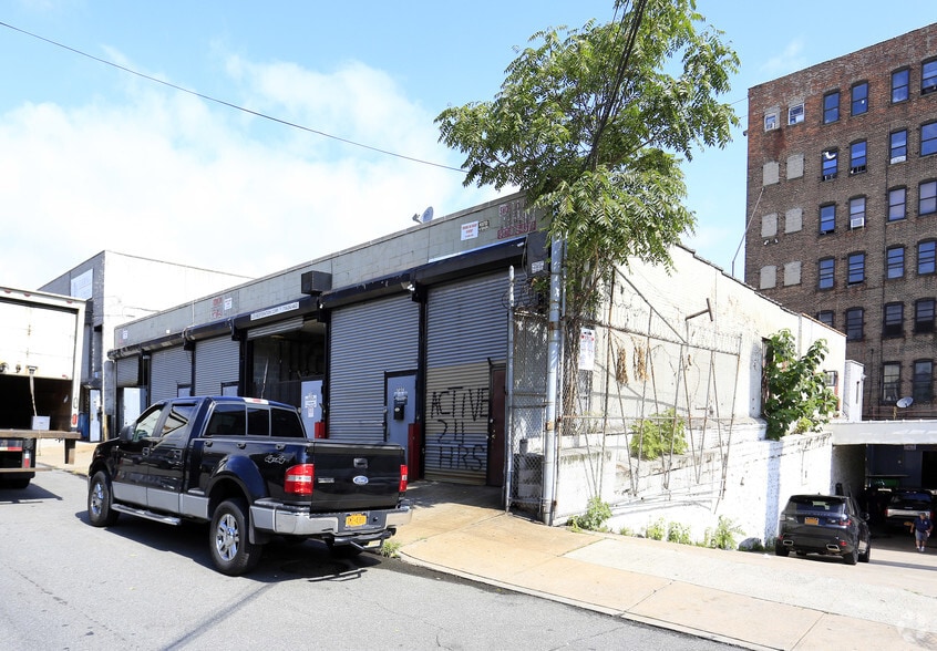 More Photos Of 719-729 E 135 St, Bronx Warehouse For Lease