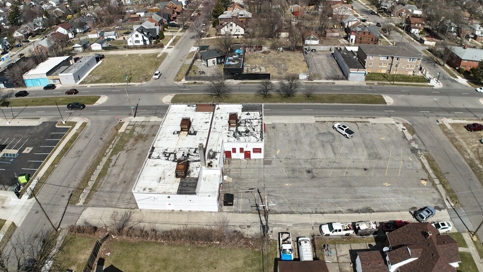 More Photos Of 10435 Joy Rd, Detroit Freestanding For Lease