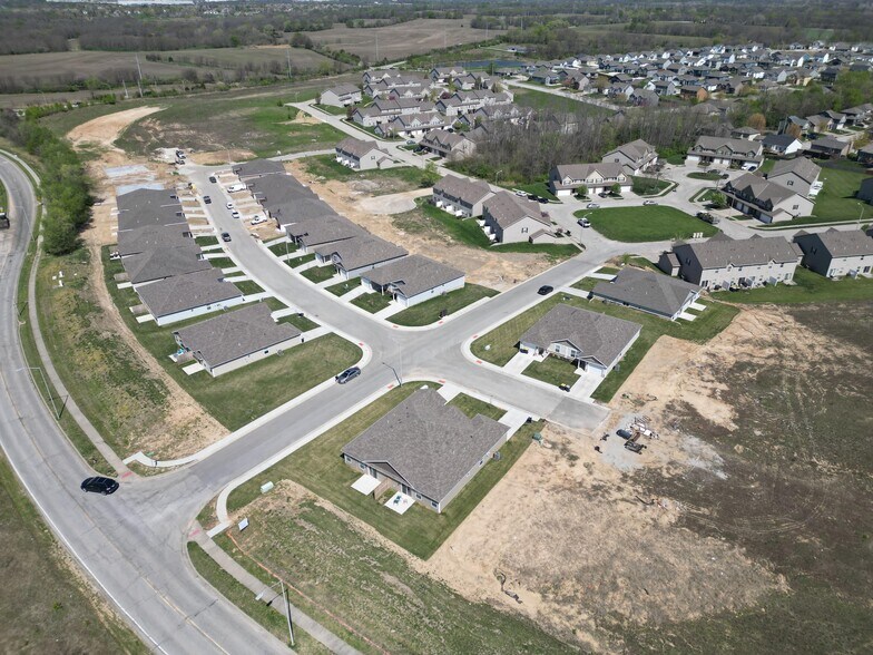 More Photos Of , Kansas City Multifamily For Sale