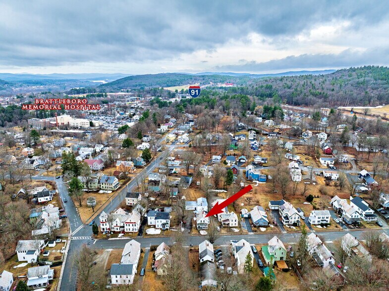 More Photos Of 22 Chestnut St, Brattleboro Apartments For Sale
