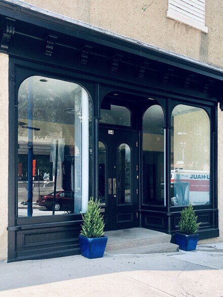 More Photos Of 34 S Main St, Phoenixville General Retail For Sale