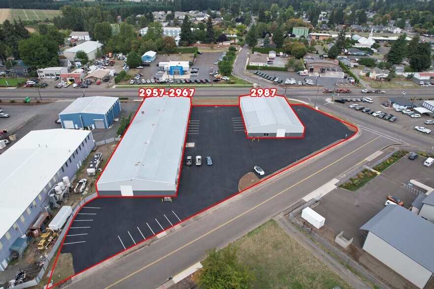 Primary Photo Of 2957 Industrial Ave, Hubbard Unknown For Lease
