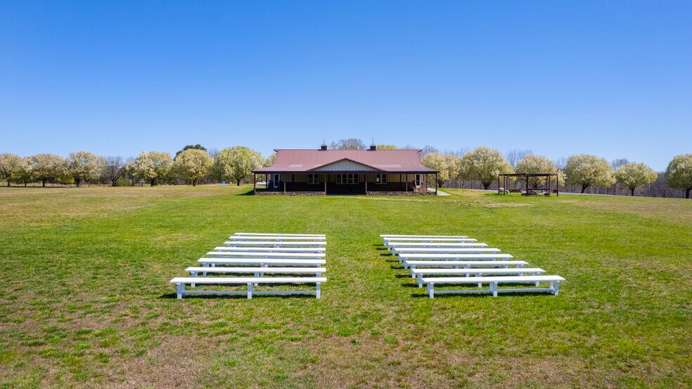 More Photos Of 3200 Bliss Trail, Stem Lodge Meeting Hall For Sale