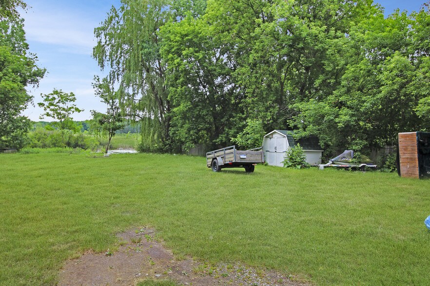 More Photos Of 8685 Highland Rd, White Lake Township Medical For Sale