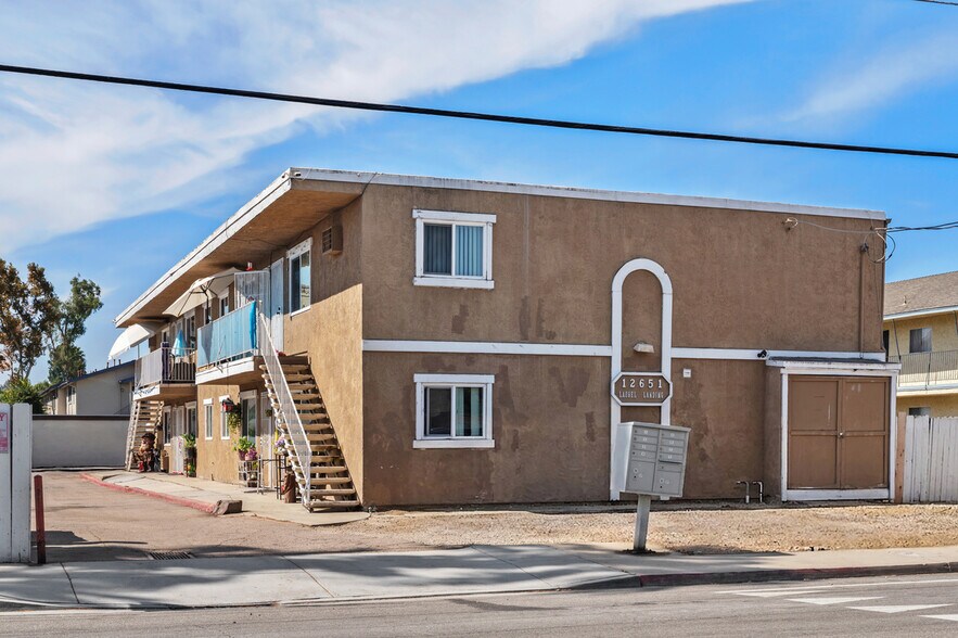 More Photos Of 12651 Laurel St, Lakeside Apartments For Sale