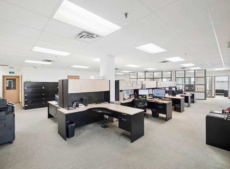 More Photos Of 101 Jacob Keffer Pky, Concord Warehouse For Lease