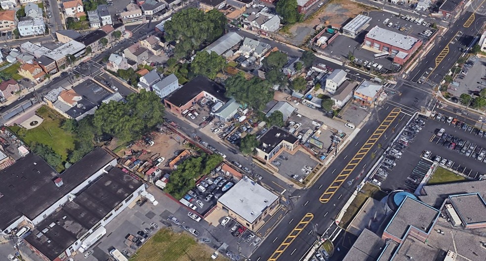 More Photos Of 16 Marion St, Hackensack Warehouse For Lease