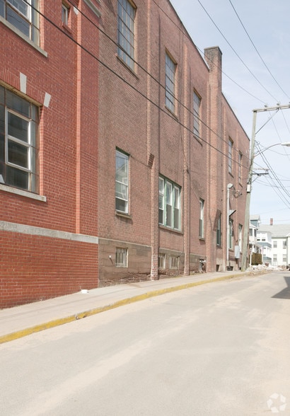 More Photos Of 54 Washington St, Middletown Office For Sale