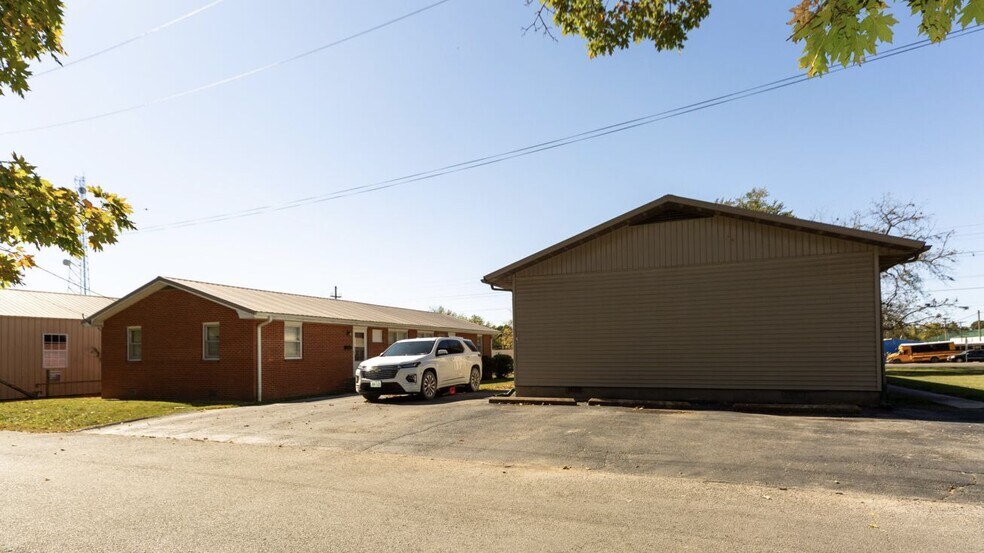 Primary Photo Of 103 Martin St, Greenfield Apartments For Sale