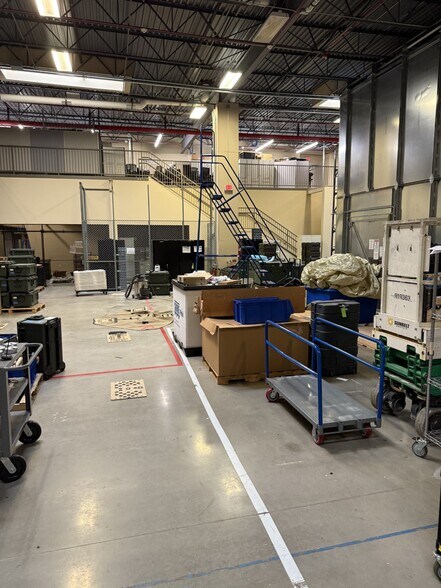 More Photos Of 330 Bob Heath Dr, Huntsville Office For Lease