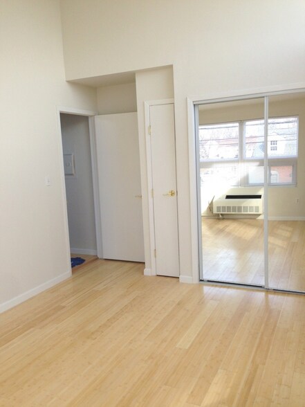 More Photos Of 340 Maple Ave, Westbury Apartments For Sale