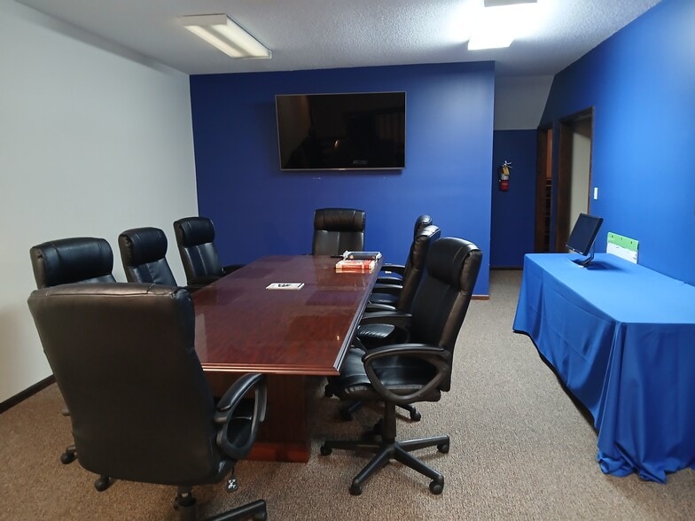 More Photos Of 1001 Eastwind Dr, Westerville Office For Lease